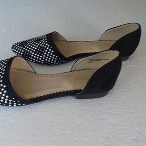 ISAAC MIZRAHI N.Y. FLAT SHOES